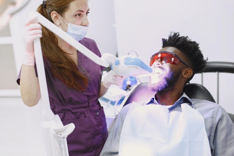 Professional Teeth Whitening Vs. DIY Teeth Whitening